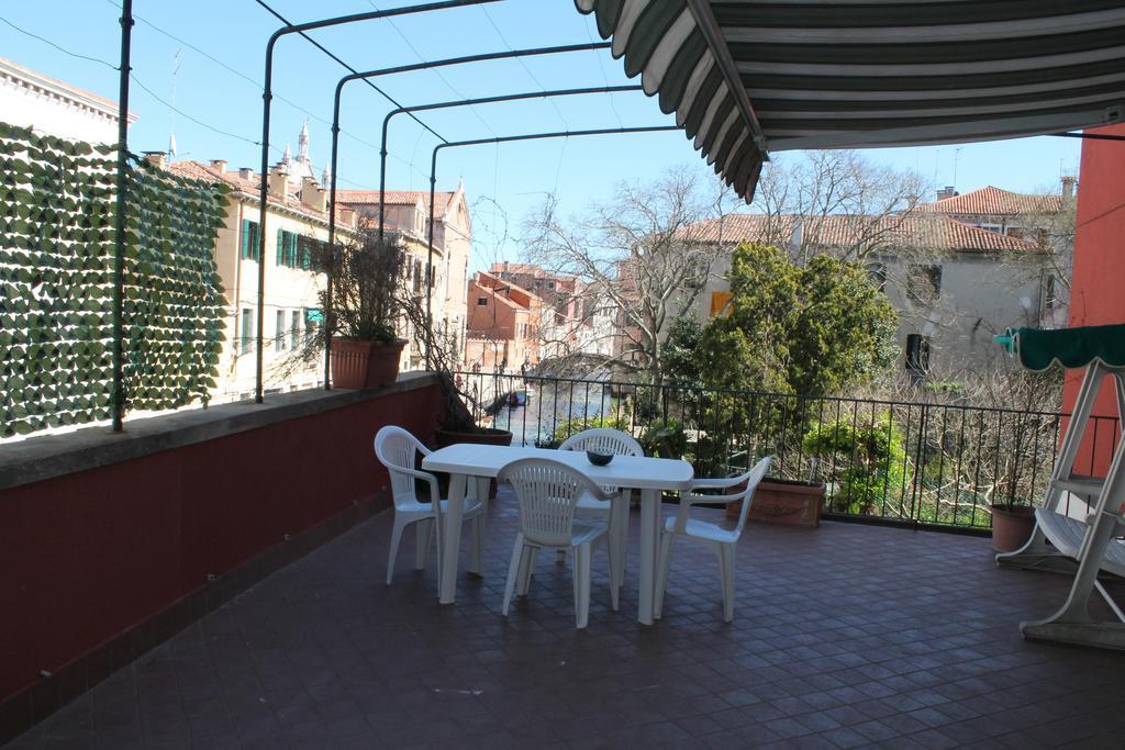 Отель Bella Venezia Экстерьер фото