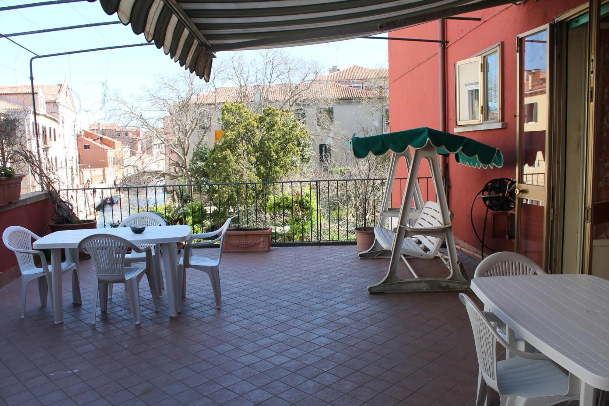 Отель Bella Venezia Экстерьер фото