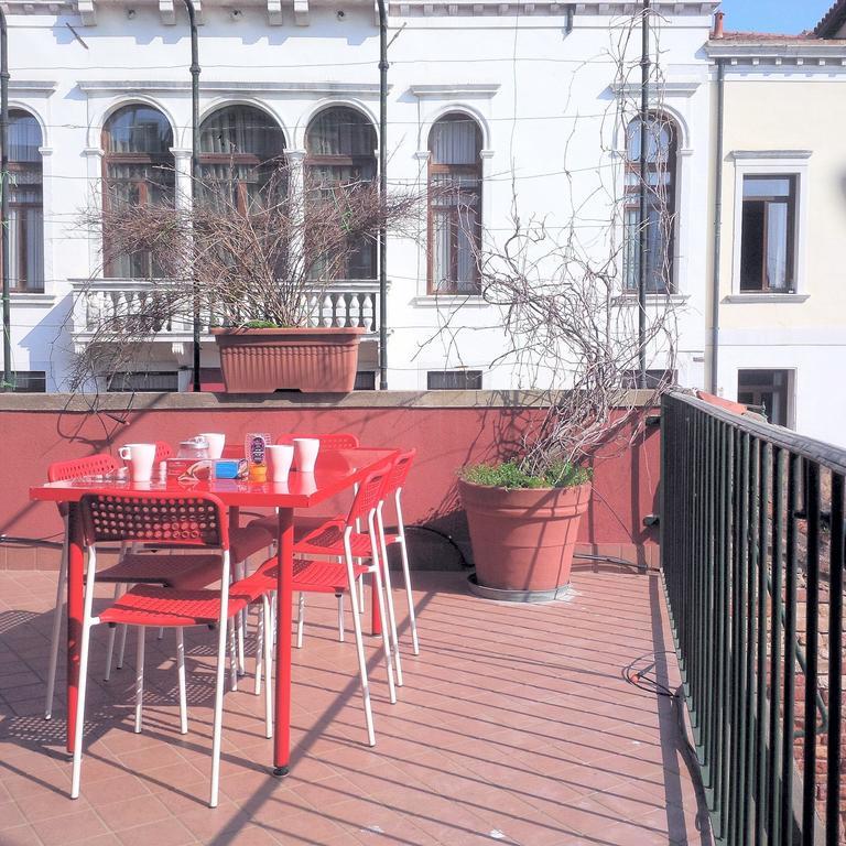 Отель Bella Venezia Экстерьер фото