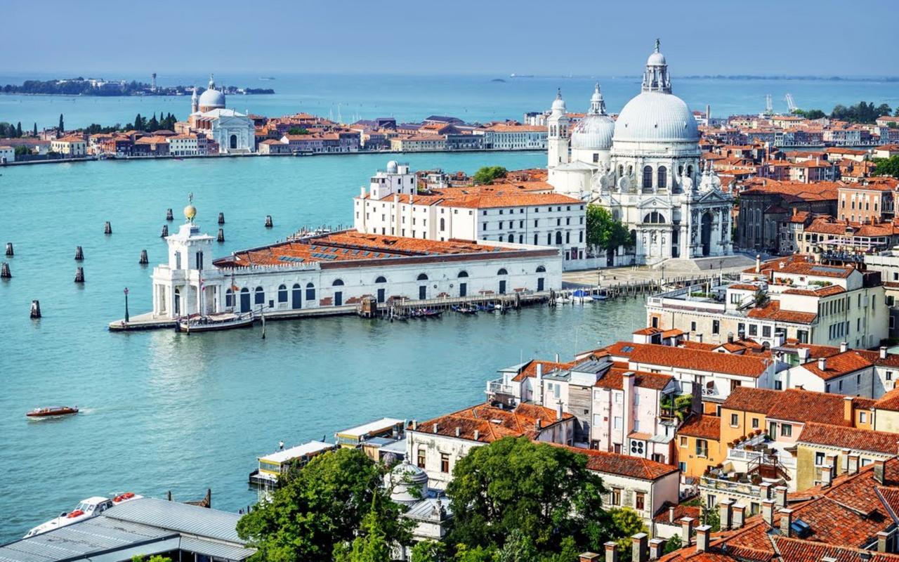 Отель Bella Venezia Экстерьер фото